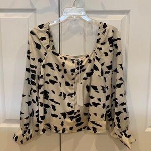 BRAND NEW WITH TAGS LUSH CLOTHING BLACK AND CREAM BLOUSE SIZE SMALL! 👚😍💖
